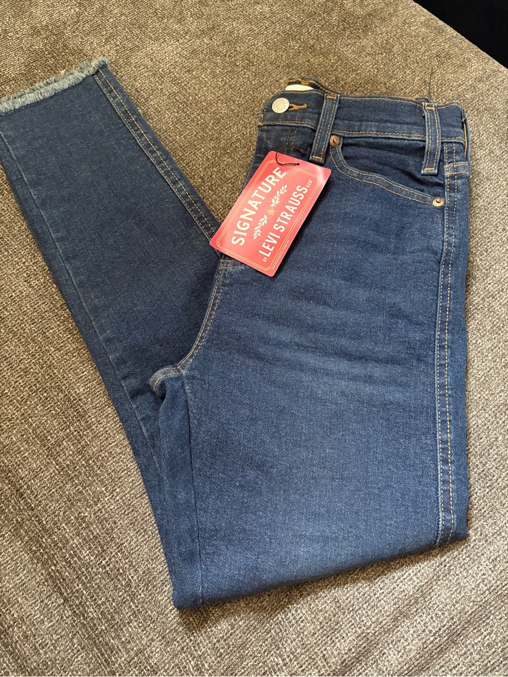 Levi's Women's Dark Indigo Skinny Jeans